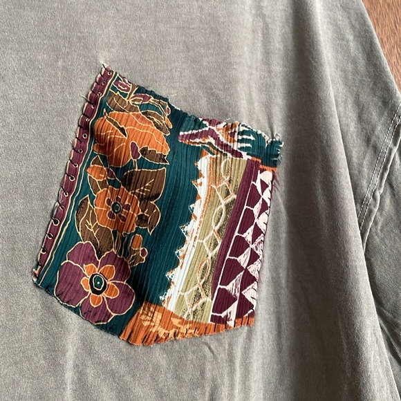 One of a Kind! We the Free T with Hand Sewn Pocket - Picture 2 of 4